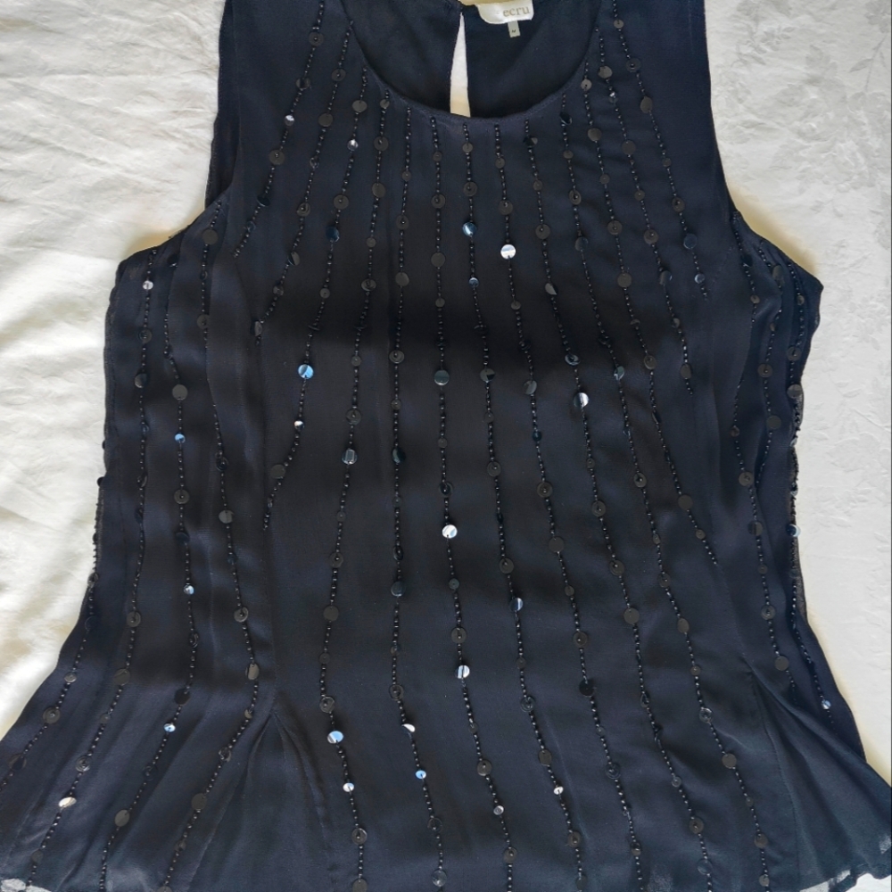 Ecru sequin top in black